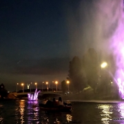 Вечірній сплав на байдарках до Русанівських фонтанів: программа, график тура, стоимость, фото и отзывы