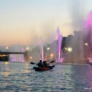 Вечірні сплав на байдарках до Русанівських фонтанів: программа, график тура, стоимость, фото и отзывы
